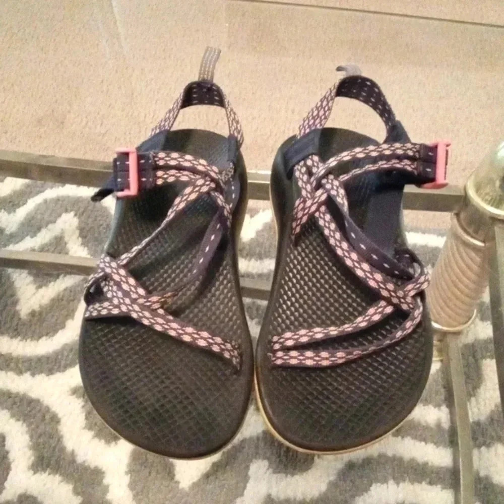 Chaco Sandals ZX1 Ecotread big kids size 3